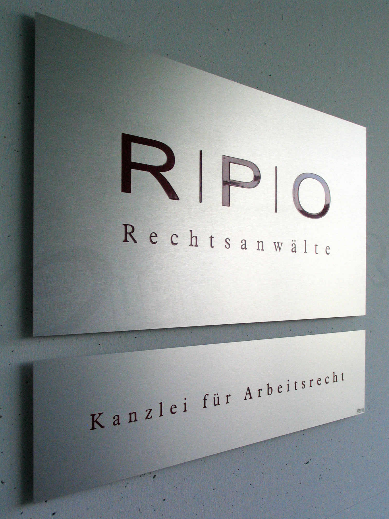 kanzleischild-aluminium-graviert