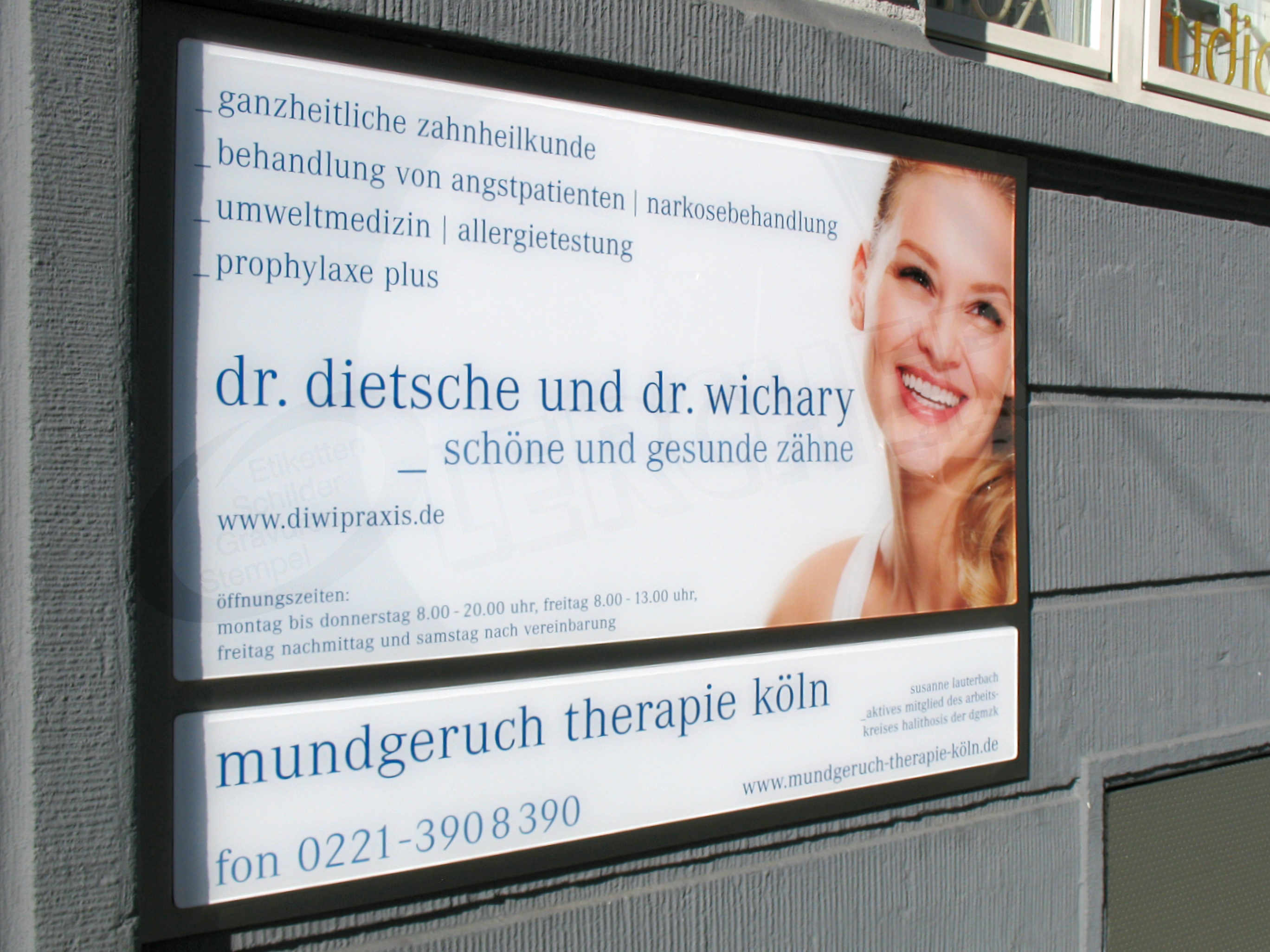 zahnarztschild-mit-foto