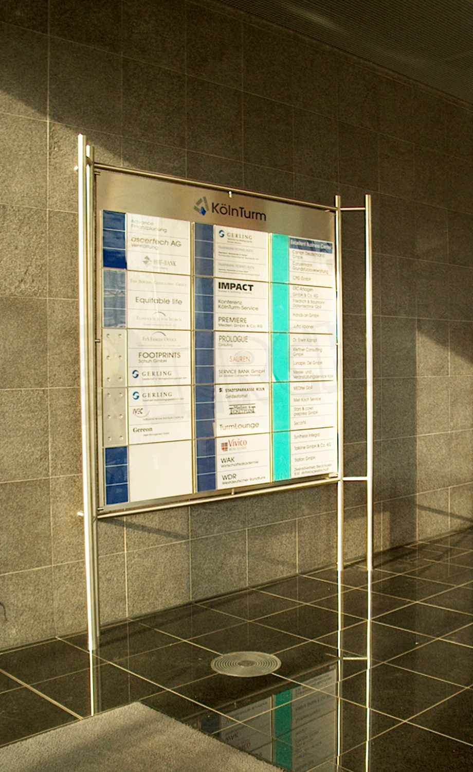 standschild-galerie_koelnturm_a
